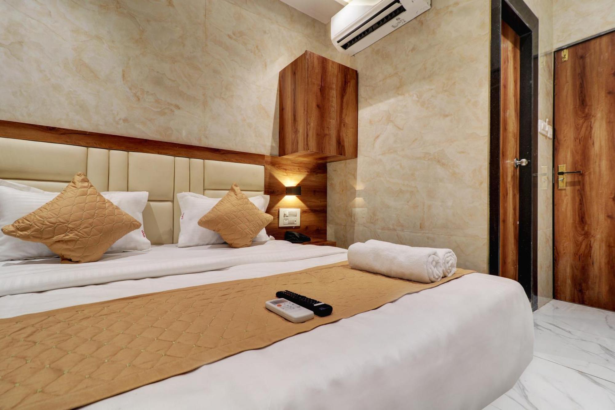 Hotel Omega Mumbai Luaran gambar